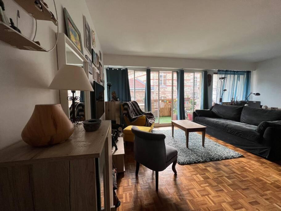 Grand Appartement Avec Balcon Et Parking Gratuit Sur Place Paris Dış mekan fotoğraf