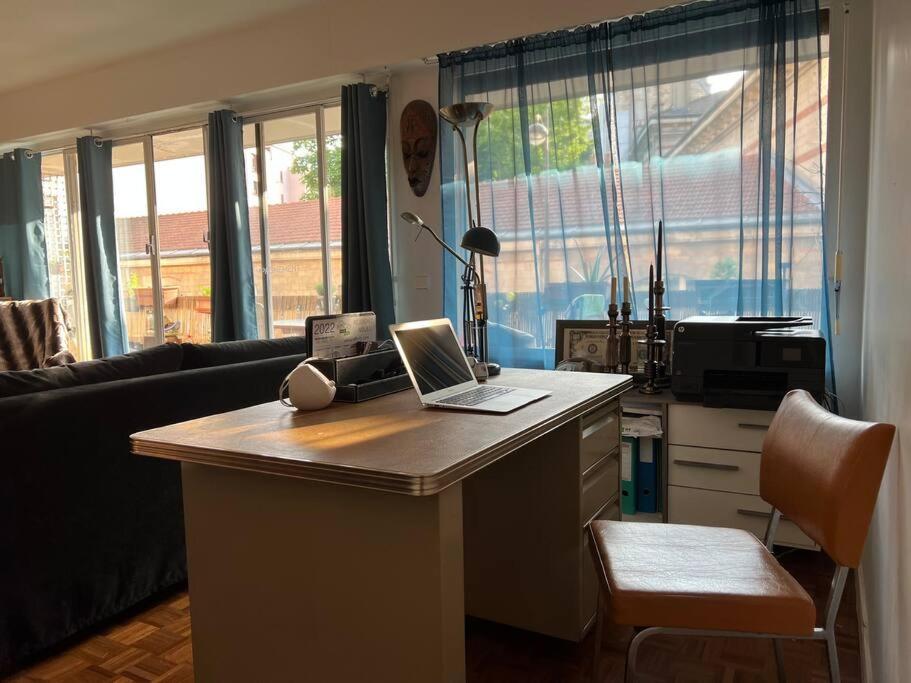 Grand Appartement Avec Balcon Et Parking Gratuit Sur Place Paris Dış mekan fotoğraf