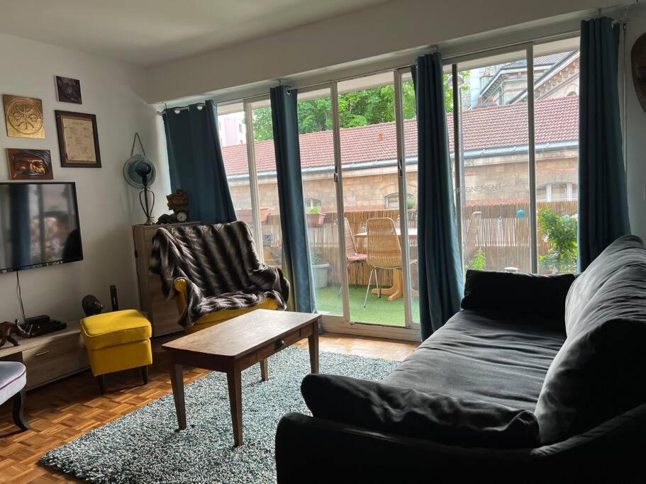 Grand Appartement Avec Balcon Et Parking Gratuit Sur Place Paris Dış mekan fotoğraf